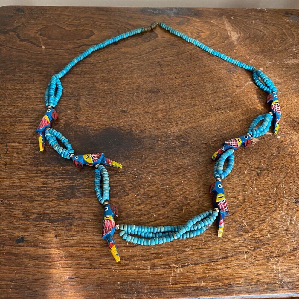 Vintage Parrot Necklace Wood Beaded Screw Clasp 3 Strand Painted Blue Retro Zoo